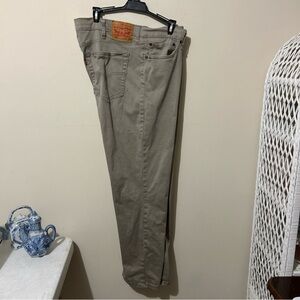 Levi’s 540 Jeans Men’s 40/32 Beige Tapered Leg Mid Rise Casual Stretch Comfort